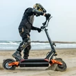 joyor-t10-elektromos-roller-electric-scooter-2000w-dual-60v-18ah-verseny1