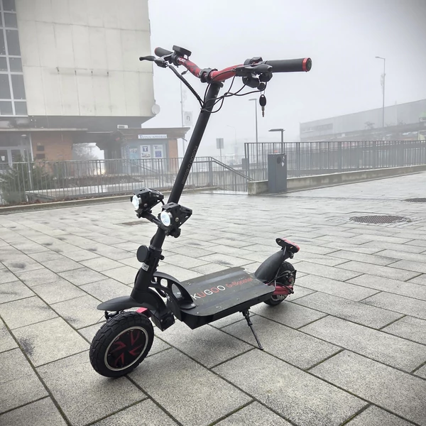 Kugoo G-Booster - elektromos roller - 2x800W dual motor- 23Ah - ajándék üléssel