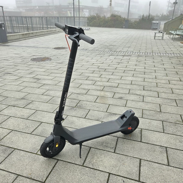 xiaomi-elite-elektromos-roller-38v-400w-10ah